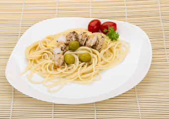 Spaghetti with chicken