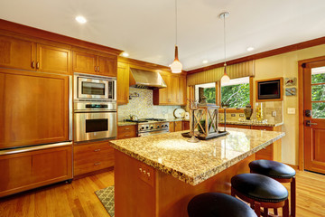 Large kitchen room with island