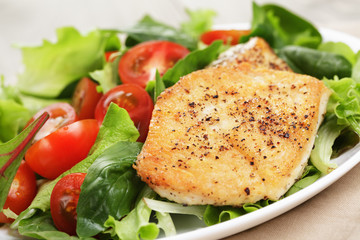 roasted chicken with mix salad