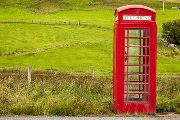 Classical red British phone box - 70928572