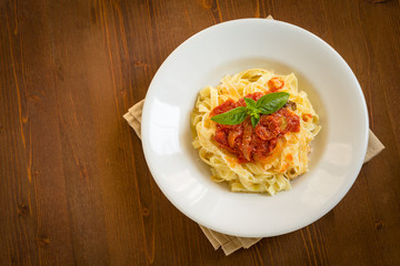 Tagliatelle al sugo, cucina italiana