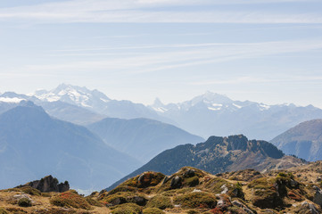 Fototapeta na wymiar Bettmeralpen, Dorf, Schweizer Alpen, Walliser Berge, Simplen
