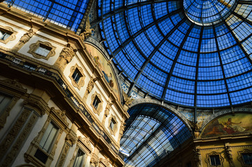 Obraz premium Galleria Vittorio Emanuele II in central of Milan, Italy