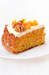 Carrot cake with icing