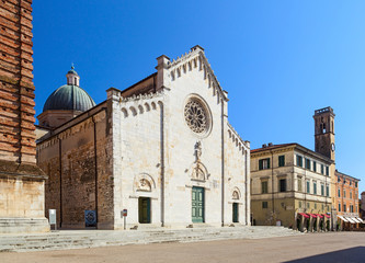 pietrasanta cathedral