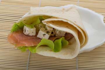 Salmon tortilla