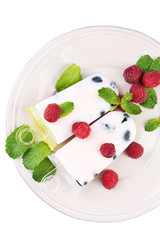 Tasty ice cream pops with fresh berries