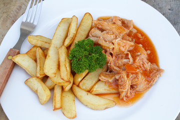 assiette de tripes et frites