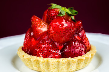 FRESH STRAWERRY PIE
