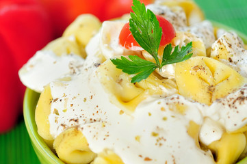  Bowl with tortellini