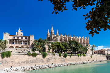 Palast der Almudaina - Kathedrale "La Seu" - Mallorca - 4179