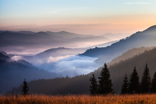 Fototapeta fog and cloud mountain valley landscape