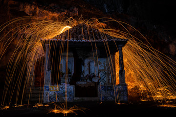 Capela em fogo - chapel on fire