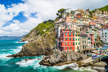 Fototapeta na wymiar Riomaggiore, Cinque Terre, Liguria, Italy