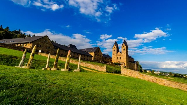 TL - Denkmal am Rhein