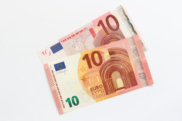 Alter und neuer Zehn Euro Geldschein aufgefächert