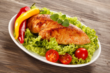 Roast chicken fillet and vegetables