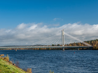 Fototapeta na wymiar Bridge in Rovaniemi