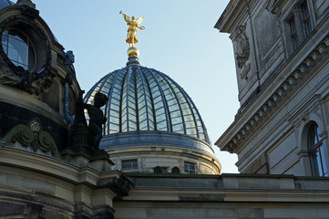 glaskuppel kunstakademie dresden