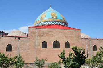 Fototapeta na wymiar Ереван, Голубая мечеть