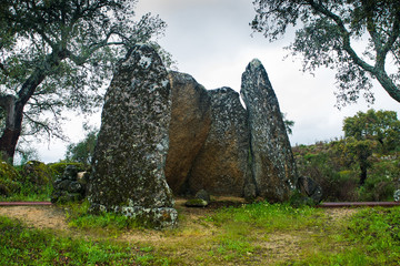 dolmen