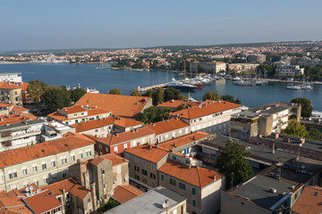 Naklejka na ściany i meble Toits et vieille ville de Zadar