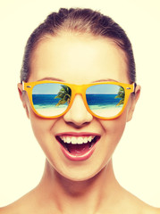 amazed girl in shades