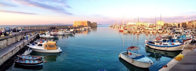 heraklion harbor