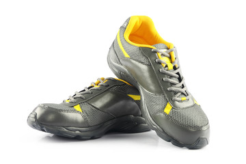 Sports shoes