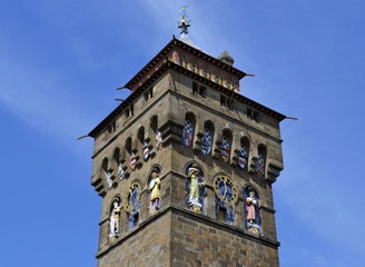 Fototapeta na wymiar Cardiff tower clock and blue sky
