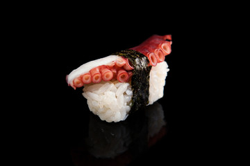 Nigiri sushi © Artem Mykhailichenko
