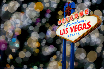 Welcome to Las Vegas Sign © somchaij
