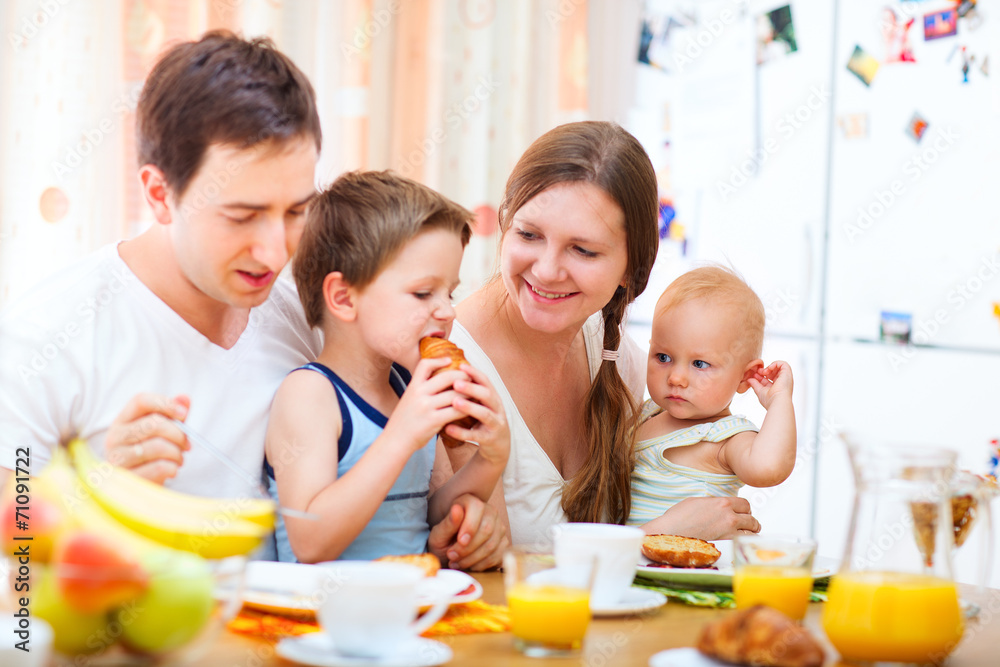 Sticker family breakfast