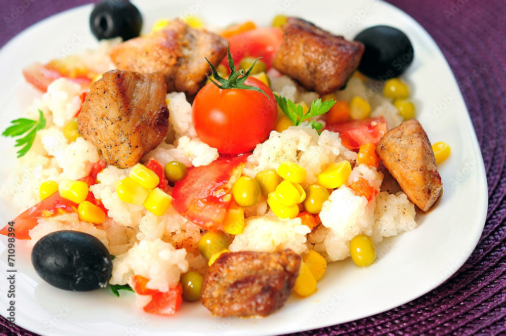 Wall mural Risotto with meat