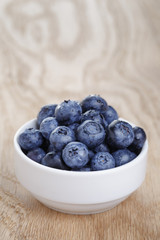 organic ripe blueberries in bowl