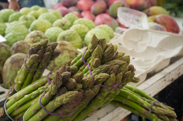 Green asparagus