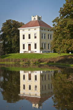 Luisium Dessau Spiegelung