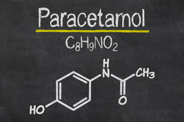 Schiefertafel mit der chemischen Formel von Paracetamol - obrazy, fototapety, plakaty