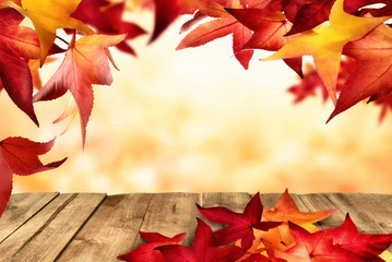 Natürlicher herbstlicher Rahmen