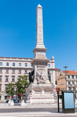 Fototapeta na wymiar Monument to the Restorers in Lisbon