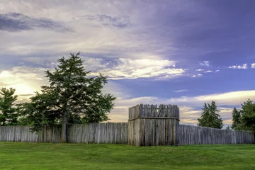 Deurstickers Vestingwerk Fort Kearny log fence at sunrise