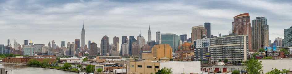 Fototapeta na wymiar Midtown Manhattan eastern side panorama. Wonderful hi-res view f