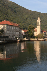 Fototapeta na wymiar Morning in the fishing village Stoliv in Montenegro