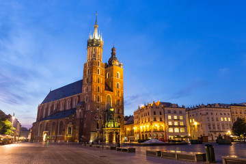 Naklejka na ściany i meble St. Mary's Church at night in Krakow, Poland.