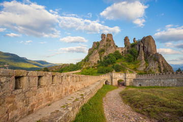 Fototapeta na wymiar Belogradchik fortress entrance and the rocks