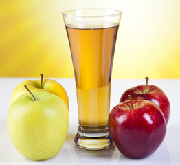 Fruits, vegetables, fruit juices, vegetable juices, healthy food