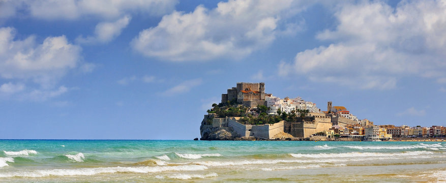 castle of tampliers in Spain and sea