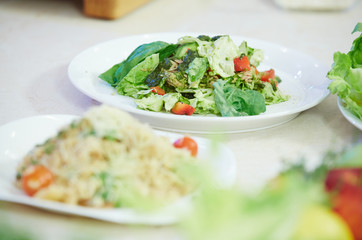Spaghetti with cherry tomatoes and parsley