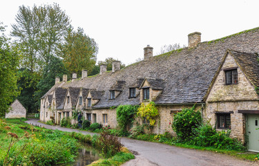 イギリス　バイブリー　Bibury　England © oben901