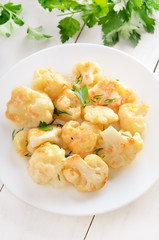 Cauliflower baked with egg and herbs